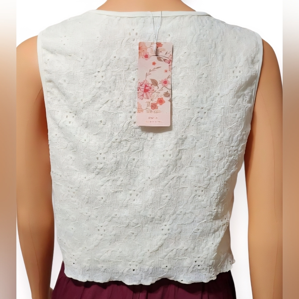 SHEIN White Floral Embroidered Tank Top - Picture 10 of 12